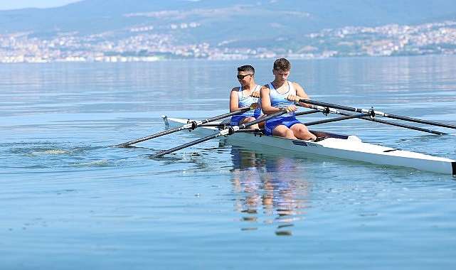 Kocaeli Büyükşehir Belediyesi’nin su sporlarına yönelik yatırımları meyvelerini vermeye başladı.