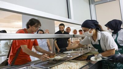 Çankaya Belediyesi, üniversite öğrencilerinin bütçelerine destek olmak ve sağlıklı gıdaya