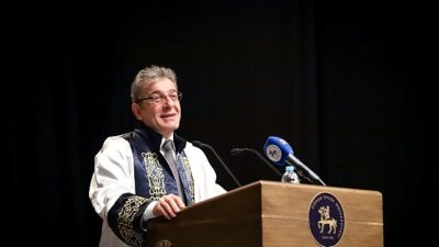 Dokuz Eylül Üniversitesi (DEÜ), dünyanın saygın yükseköğretim derecelendirme kuruluşlarından Center