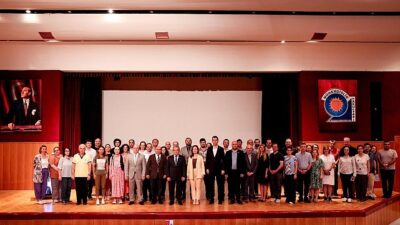 Dokuz Eylül Üniversitesi tarafından hayata geçirilen DEÜ Konferansları’nın ikinci konuğu