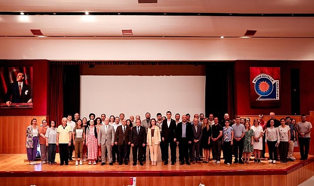 Dokuz Eylül Üniversitesi tarafından hayata geçirilen DEÜ Konferansları’nın ikinci konuğu