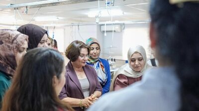 Didim Belediyesi tarafından düzenlenen Moda Tasarım ve Temel Dikiş Eğitimi’ni