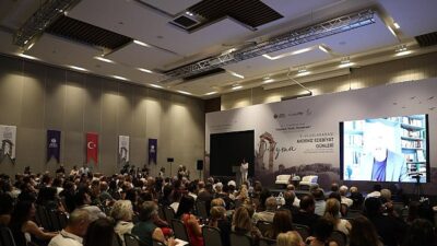 Düşünce, Yaratı, Demokrasi temasıyla iki gün boyunca Didim’de gerçekleştirilen Didyma