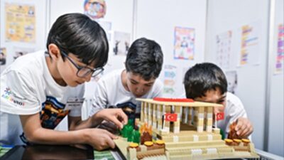 Fuar İzmir’de düzenlenen Dünya Robot Olimpiyatı Türkiye Finali’nde 22 şehirden