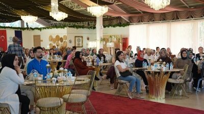 Kocaeli Büyükşehir Belediyesi tarafından düzenlenen Hareket Bilinci Akademisi’nde bir araya