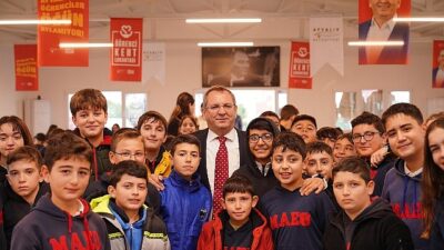 Ayvalık Belediyesi’nin öğrencilere yönelik sosyal destek projeleri arasında yer alan