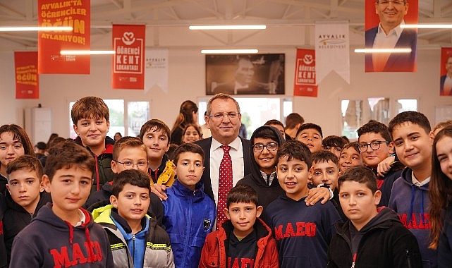Ayvalık Belediyesi’nin öğrencilere yönelik sosyal destek projeleri arasında yer alan