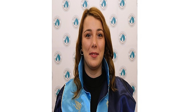 Üsküdar Üniversitesi Sağlık Hizmetleri Meslek Yüksekokulu (SHMYO) Optisyenlik Programından Dr.