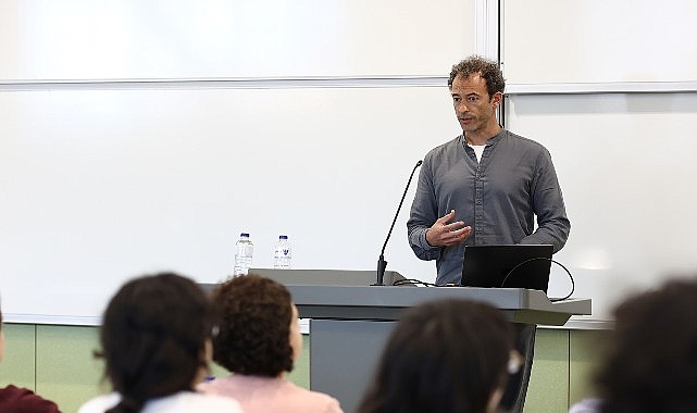Acıbadem Üniversitesi Mühendislik ve Doğa Bilimleri Fakültesi Moleküler Biyoloji ve