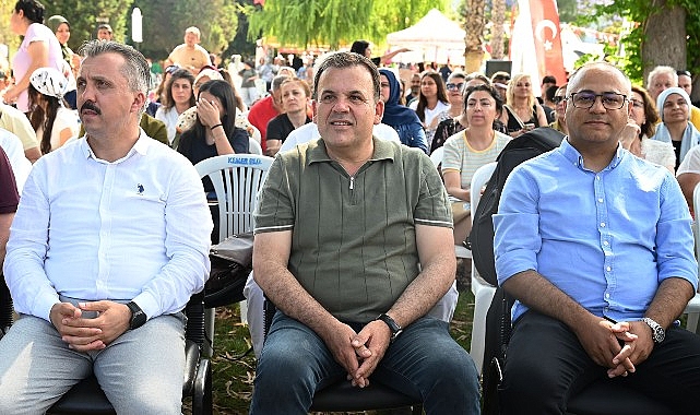Kemer’de Kemer Halk Eğitim Merkezi’nin yıl sonu sergisi düzenlendi.