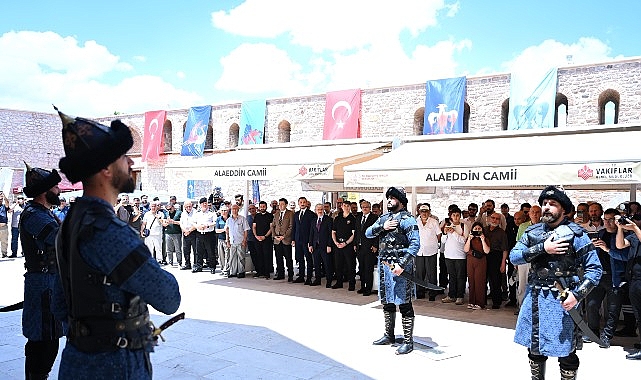 Konya Büyükşehir Belediyesi’nin Konya'nın Türkiye Selçuklu Devleti'ne başşehir oluşunun 929.