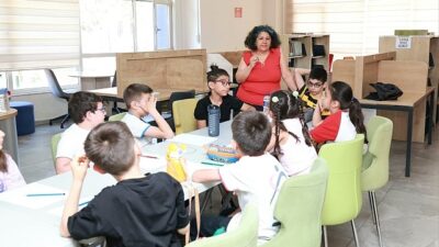 Osmangazi Belediyesi tarafından edebiyata ilgi duyan çocukları bir araya getirmek