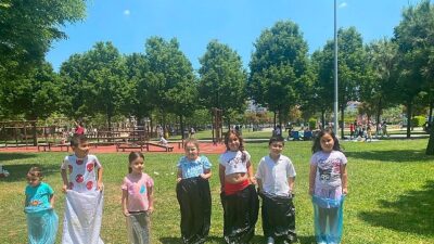Maltepe Belediyesi’ne bağlı Fındıklı Mahallesi Eğitim Evi’nde eğitim gören öğrenciler,