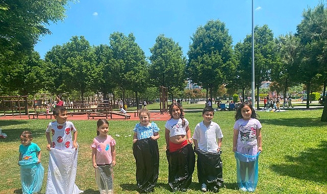 Maltepe Belediyesi’ne bağlı Fındıklı Mahallesi Eğitim Evi’nde eğitim gören öğrenciler,
