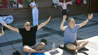 Maltepe Belediyesi’nin ev sahipliğinde, “21 Haziran Dünya Yoga”günü kapsamında, 100’ü