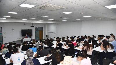 Eğitim yatırımları ve destekleriyle takdir toplayan Menemen Belediyesi, üniversite sınavına