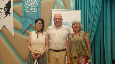 Nilüfer Belediyesi’nin kırsal mahallelerdeki kadınlara okuma alışkanlığı kazandırmak amacıyla düzenlediği