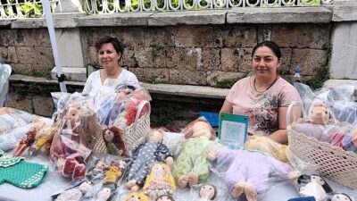 Osmangazi Belediyesi tarafından Babalar Günü kapsamında düzenlenen “Kadın Girişimciler Sokağı”,