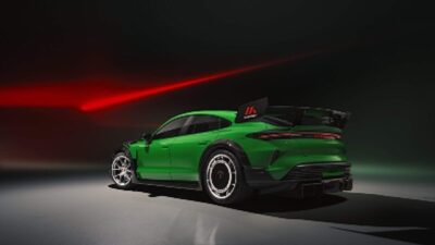 Pirelli P Zero Trofeo RS, Nürburgring’de bir kez daha rekora