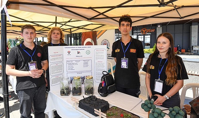 Osmangazi Belediyesi’nin katkılarıyla gerçekleştirilen TÜBİTAK 4006-C Bilim Fuarı Festivali, Osmangazi