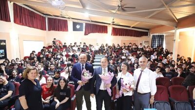 İzmir Bakırçay Üniversitesi Rektörü Prof.