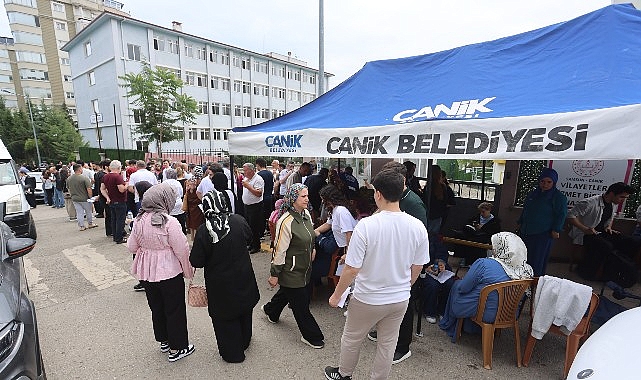 Canik Belediyesi, ücretsiz kafeterya hizmeti, bekleme alanları ve ikramlarıyla YKS'ye