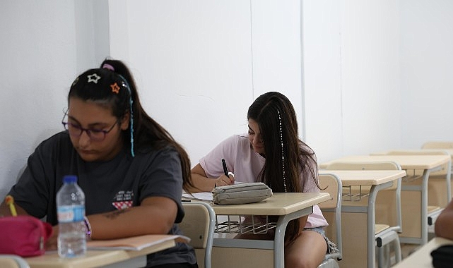 Didim Belediyesi Eğitim Destek Atölyesi’nde Matematik Eğitimi
